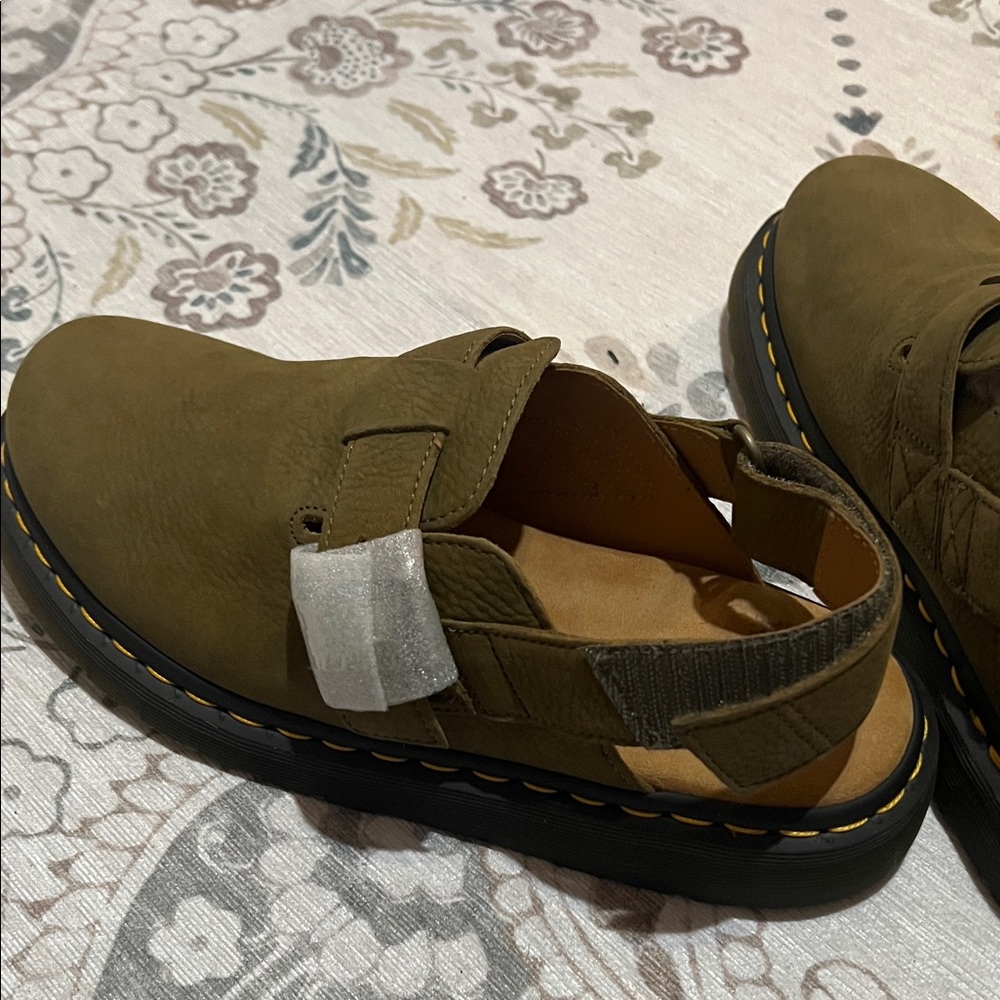 Olive Green Men's Casual Slip-On Shoes - Picture 2 of 9